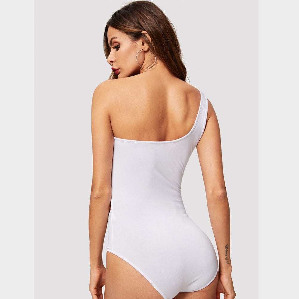 White Cut Out Asymmetrical One Shoulder Bodysuit - Picture 3 of 6